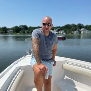 Meet your Posher, Kevin